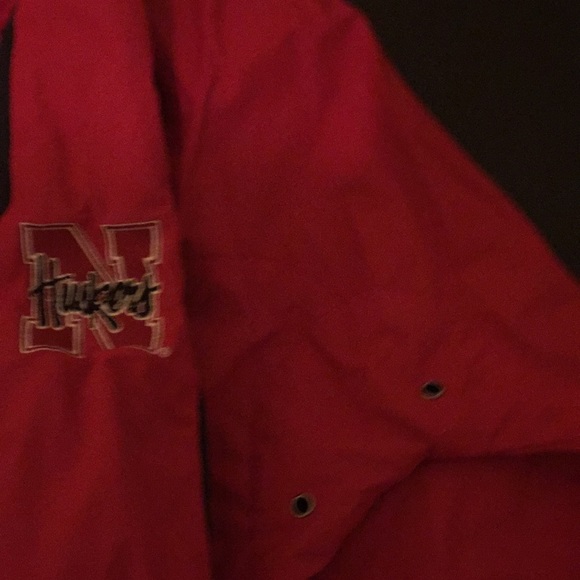 Husker pullover - Picture 3 of 5